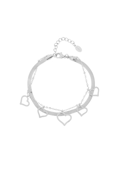 chunky heart armband